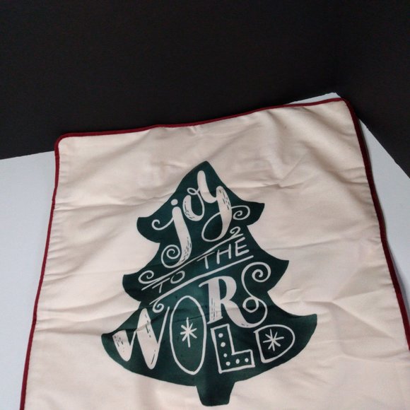 Santa Decorative Pillowcases 18"x18" Dual Sided Santa & Jot to the world - Picture 3 of 9